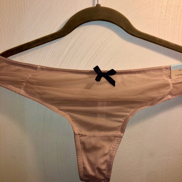 Cacique 38DDD bra with matching panty - Picture 4 of 6